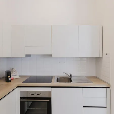 Gohost - Tacito Modern Retreat Apartment